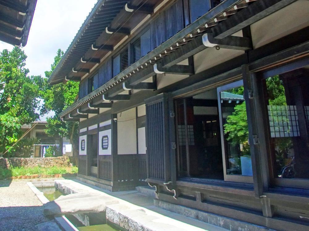Villa Le Lotus Bleu Ishigaki  Exteriör bild