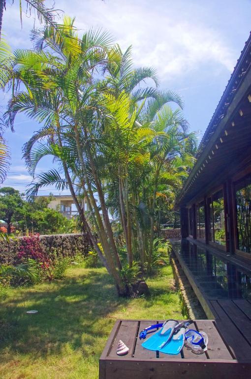 Villa Le Lotus Bleu Ishigaki  Exteriör bild